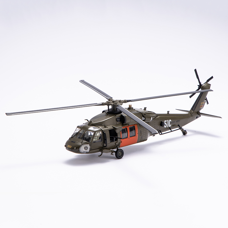 UH-60绿红色 1:72