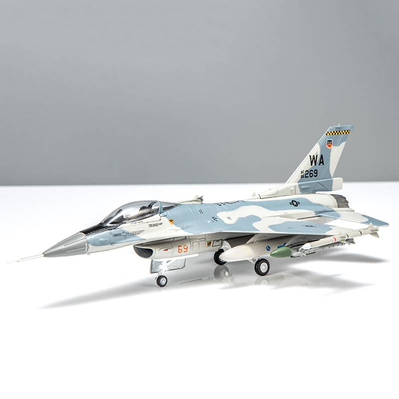 F-16C 1:72